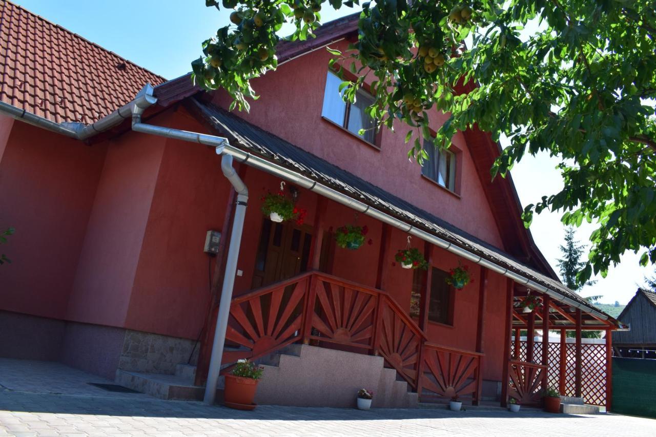 Gamma Guest House Praid Bagian luar foto