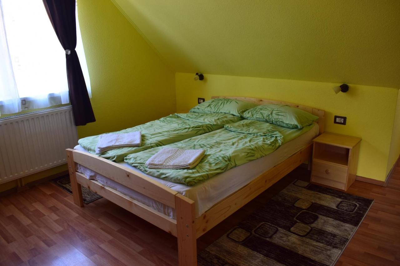 Gamma Guest House Praid Bagian luar foto