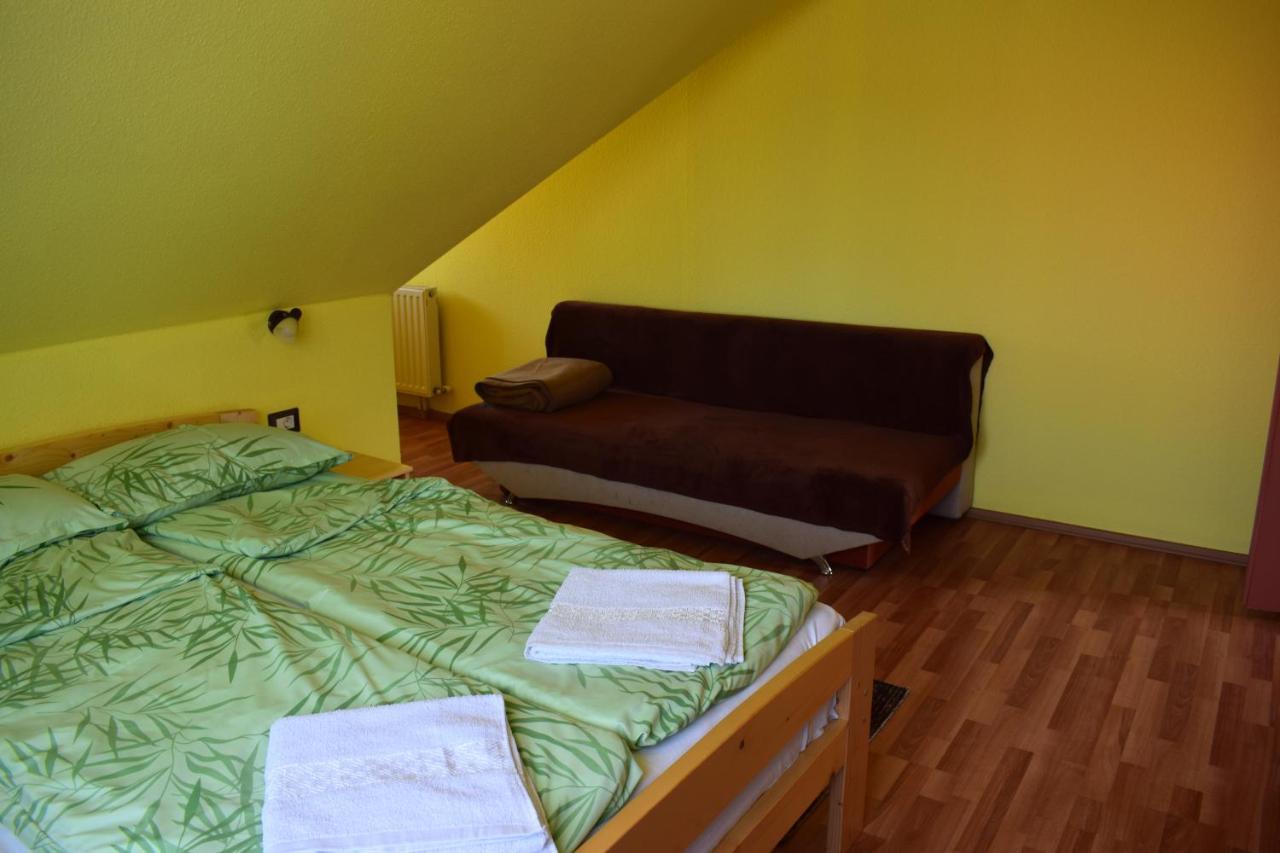 Gamma Guest House Praid Bagian luar foto