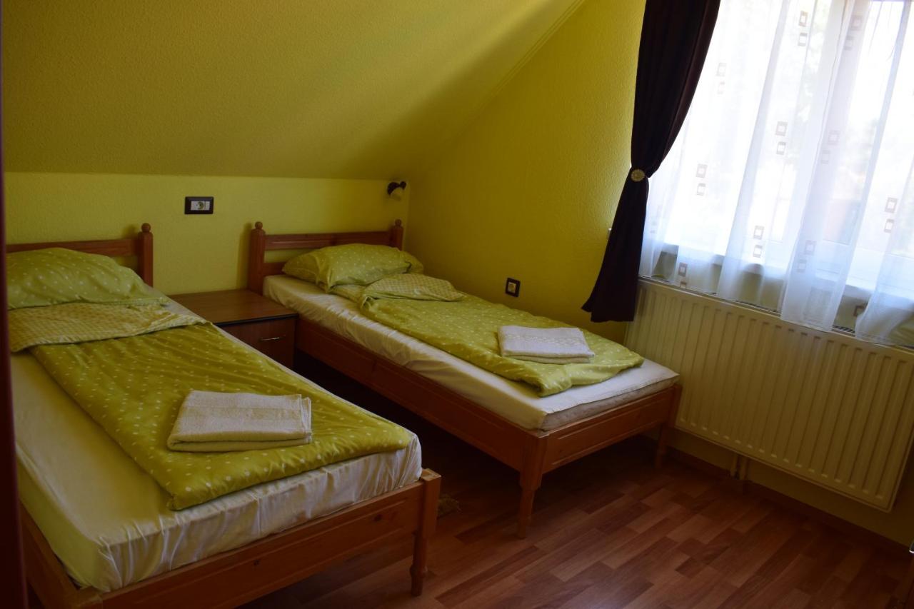 Gamma Guest House Praid Bagian luar foto